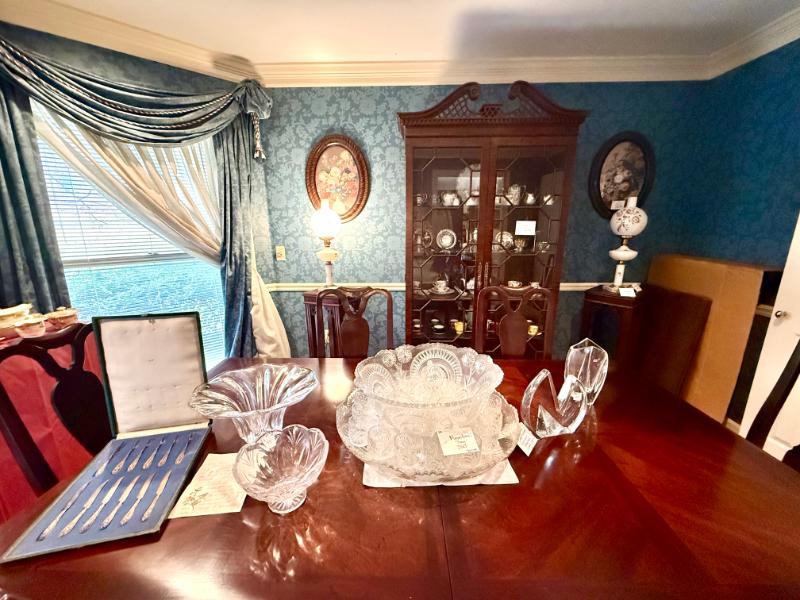 Sale Photo Thumbnail #26