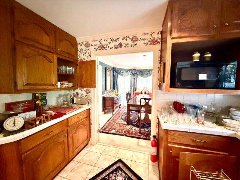 Sale Photo Thumbnail #22