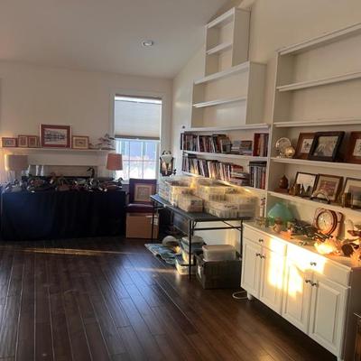 Sale Photo Thumbnail #195