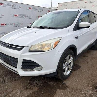 Sale Photo Thumbnail #9: 240 • 2015 ford escape