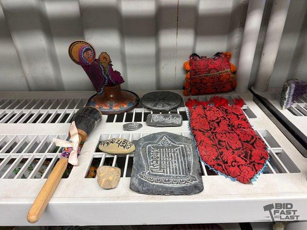 Sale Photo Thumbnail #221: 8532 • decorations