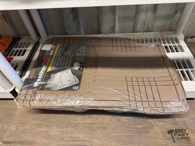 Sale Photo Thumbnail #229: 8548 • new! weather tech all vehicle 4 piece mat set