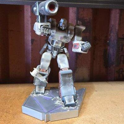 Sale Photo Thumbnail #133: 6070 • transformers megatron figurine