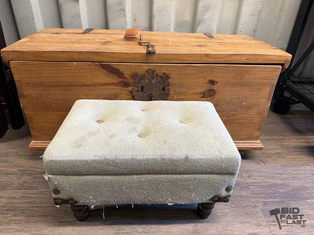 Sale Photo Thumbnail #233: 8556 • wooden chest with foot rest