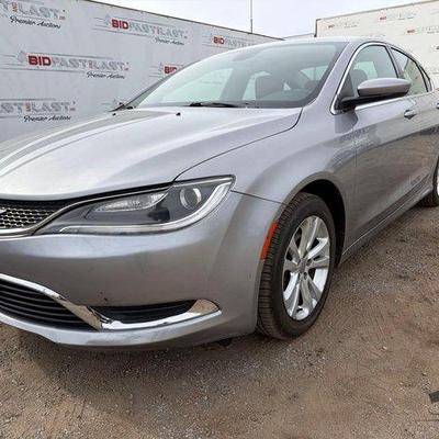 Sale Photo Thumbnail #19: 310 • 2015 chrysler 200