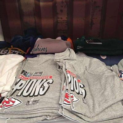 Sale Photo Thumbnail #171: 6146 • sports apperal