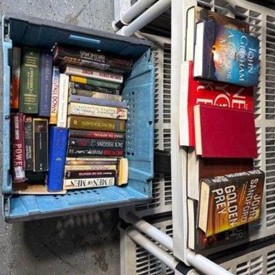 Sale Photo Thumbnail #89: 2938 • book collection