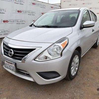 Sale Photo Thumbnail #24: 330 • 2018 nissan versa