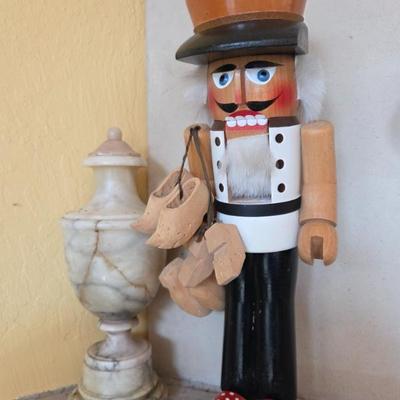 Sale Photo Thumbnail #16