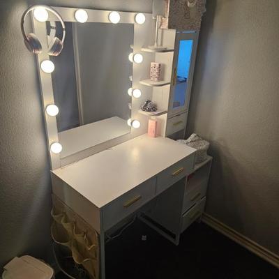 Sale Photo Thumbnail #53