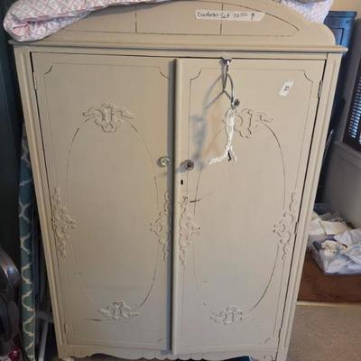 Sale Photo Thumbnail #140