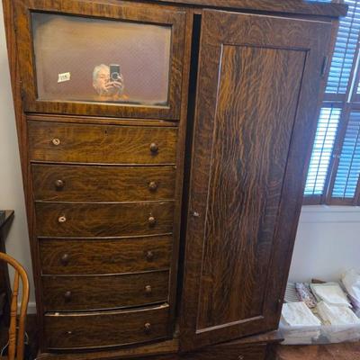 Sale Photo Thumbnail #129