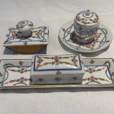Trianon Porcelain Vanity Set