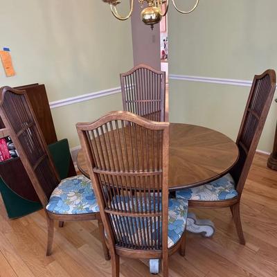 Drexel Dining Room Table And Chairs