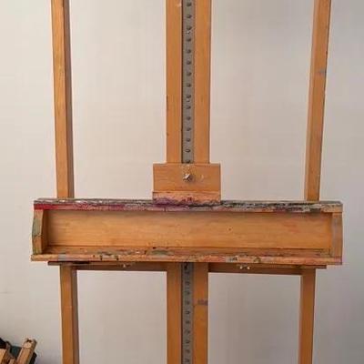 Large Wooden Easel