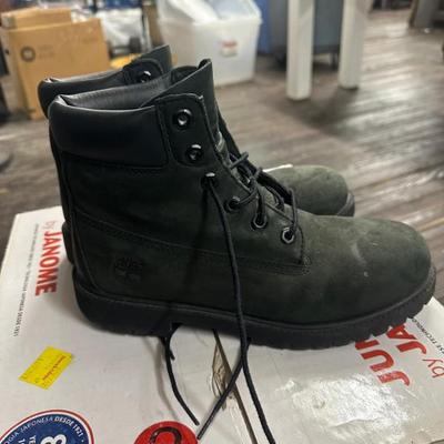 Sale Photo Thumbnail #74