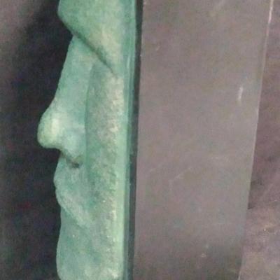 Tissue Nose Dispenser - Easter Island