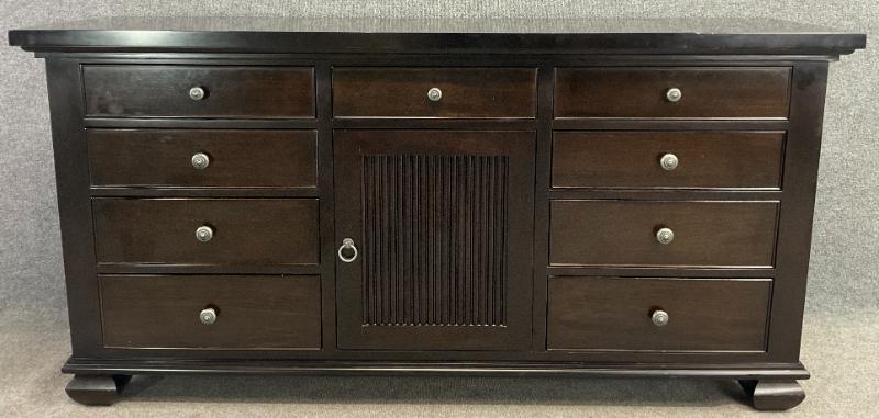 Sale Photo Thumbnail #599