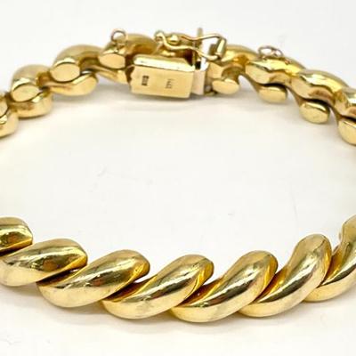 Sale Photo Thumbnail #219