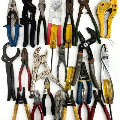 Sale Photo Thumbnail #559