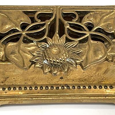 Sale Photo Thumbnail #555