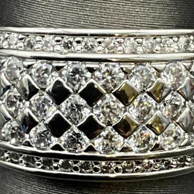 Sale Photo Thumbnail #143