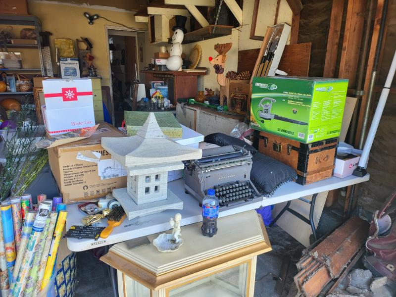 Sale Photo Thumbnail #3