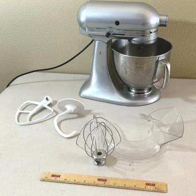 KitchenAid Artisan Series 5 Quart Tilt Head Stand Mixer w/ Pouring Shield KSM150PS