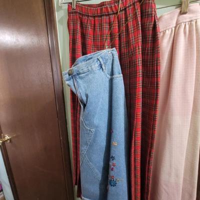 Sale Photo Thumbnail #321