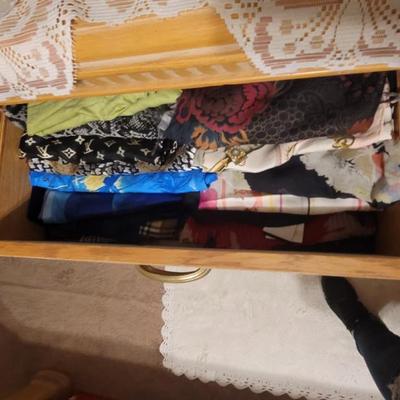 Sale Photo Thumbnail #192