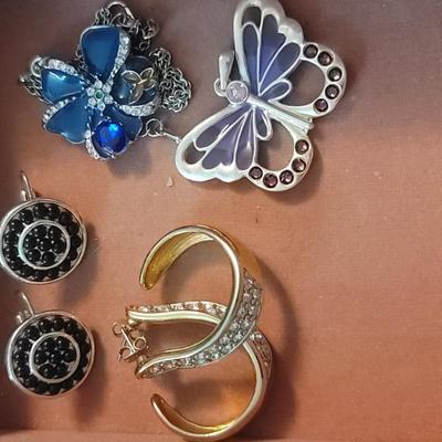 Sale Photo Thumbnail #513