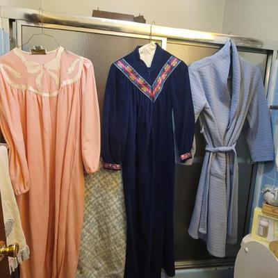 Sale Photo Thumbnail #266