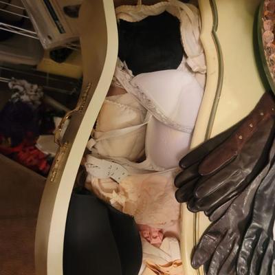 Sale Photo Thumbnail #281