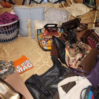 Sale Photo Thumbnail #198