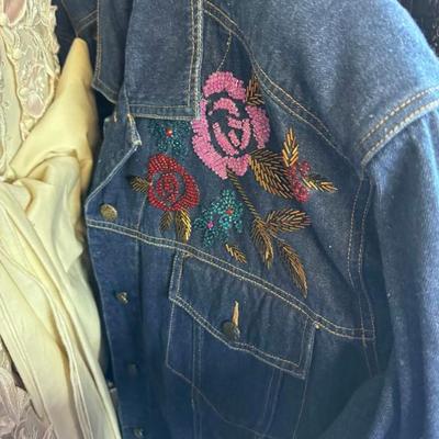 Sale Photo Thumbnail #87