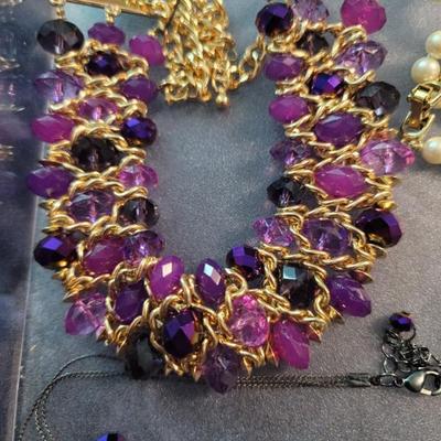 Sale Photo Thumbnail #560