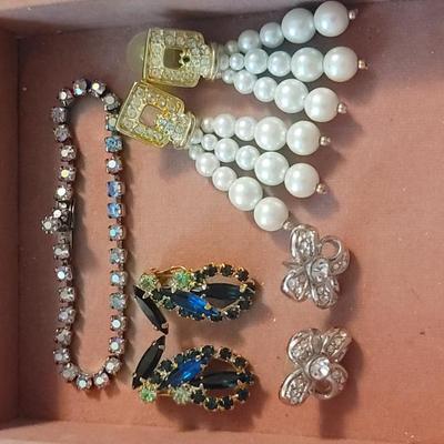 Sale Photo Thumbnail #514