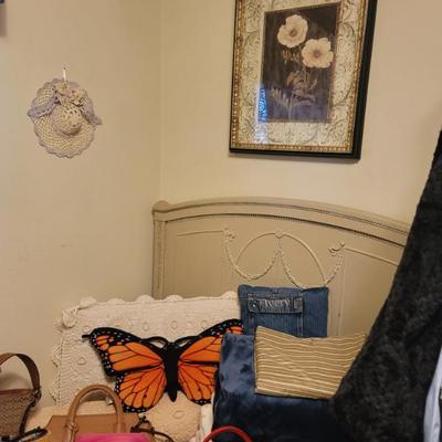 Sale Photo Thumbnail #311