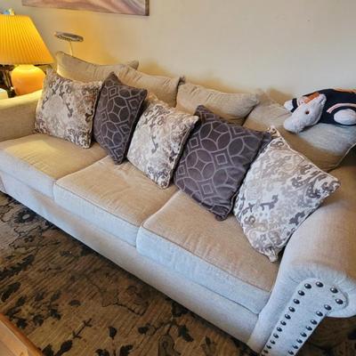 Sale Photo Thumbnail #327