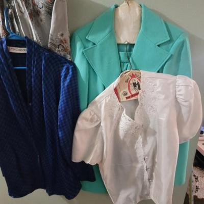 Sale Photo Thumbnail #324