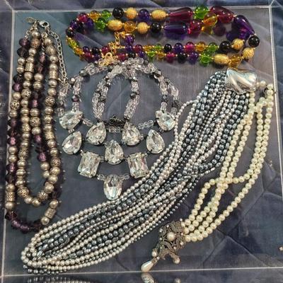 Sale Photo Thumbnail #549