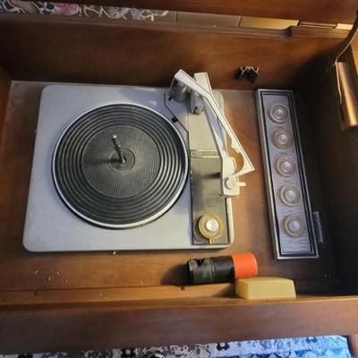 Sale Photo Thumbnail #371