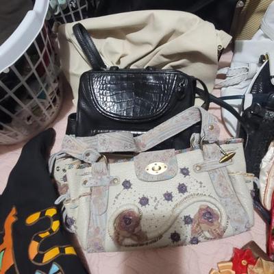 Sale Photo Thumbnail #244