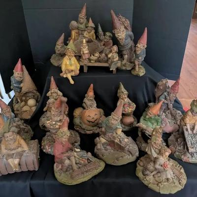 Tom Clark Large Gnome Figurine Collection of 17 Pieces