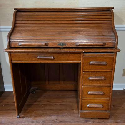 Antique Oak Roll-Top Secretary Desk with Drawers on Wheels