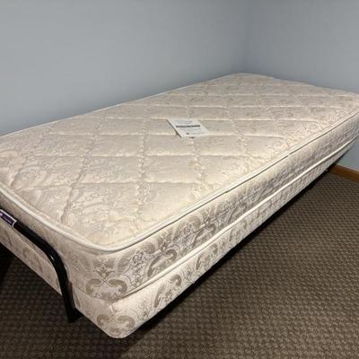 Sale Photo Thumbnail #57