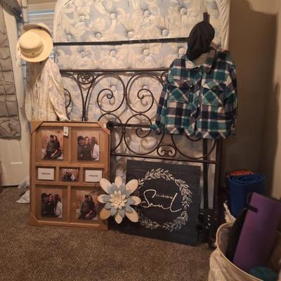 Sale Photo Thumbnail #45