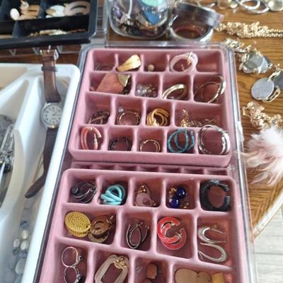 Sale Photo Thumbnail #18