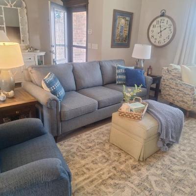 Sale Photo Thumbnail #4