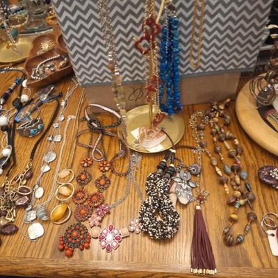 Sale Photo Thumbnail #80